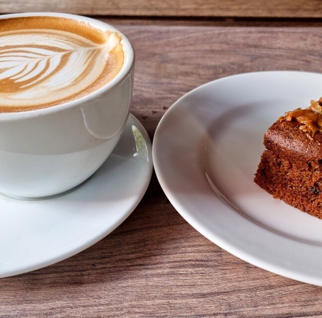 Conocé las tortas que combinan a la perfección con el café de especialidad