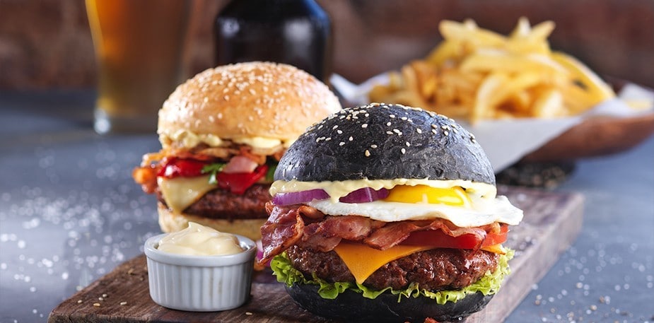 HELLMANN’S BURGER HOUSE TRAE A NUESTRAS MESAS EL ESTILO AMERICANO