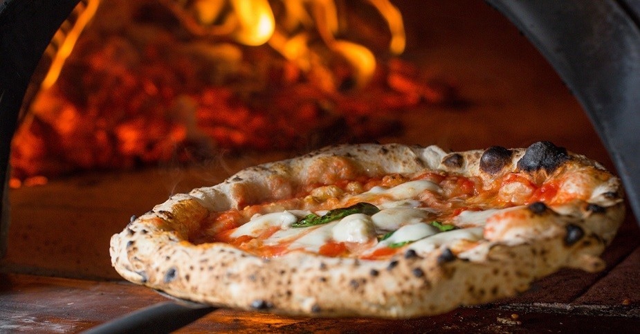 Innová el menú de tu pizzería con estas propuestas de pizzas de distintas partes del mundo