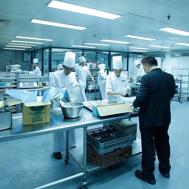 ¿Cómo prevenir la contaminación cruzada en los alimentos?