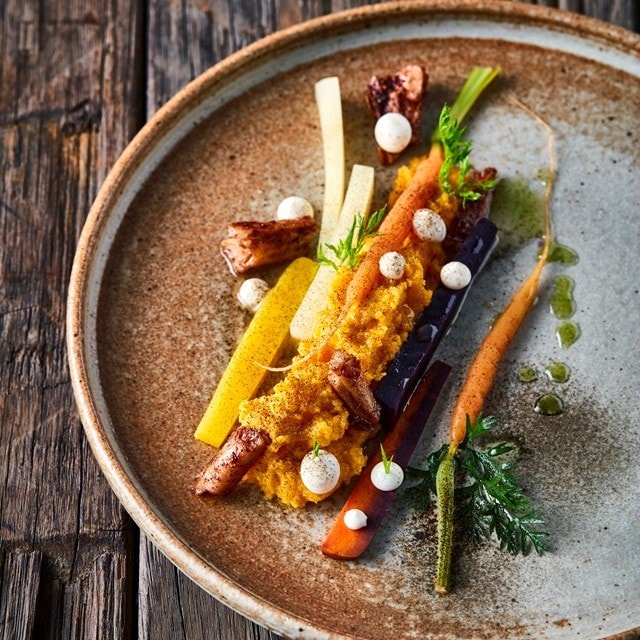 Potenciá tus platos de alta cocina con encurtidos caseros y sabores intensos 